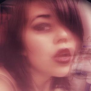 Meet your Posher, Adriana